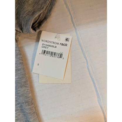 Streetwear Tucker + Tate Boys Gray Vote Graphic T-Shirt NWT 5