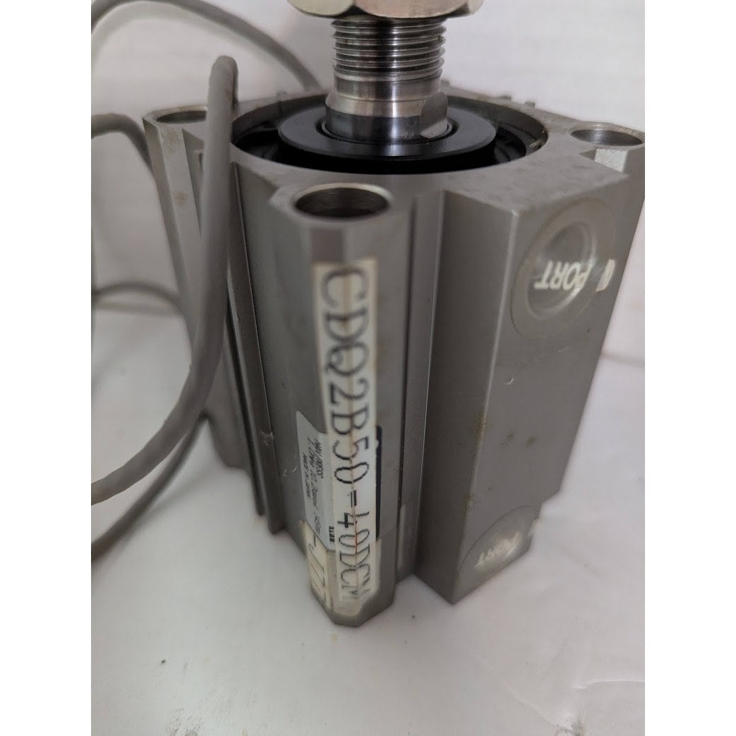 SMC CDQ2B50-40DCM-J77 compact air cylinder NEW oem