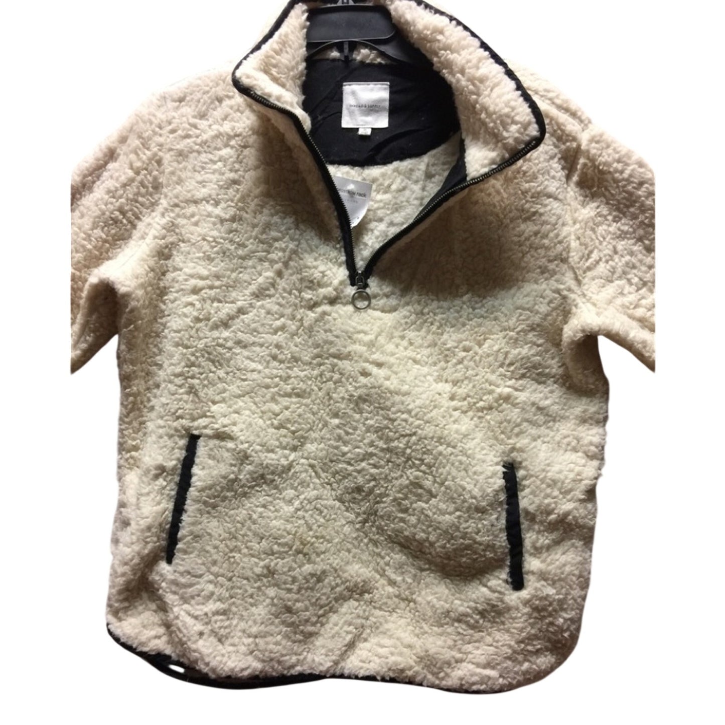 THREAD AND SUPPLY Wubby Fleece PullOver Size Medium NEW pockets cozy 1/4 zip