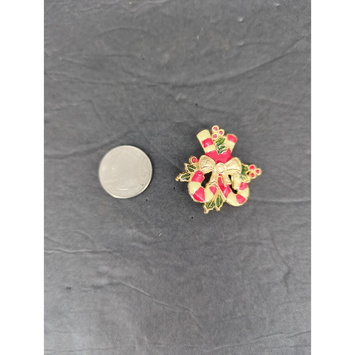 Vintage Christmas Wreath Brooch Pin Bow Candy Cane Enamel Holiday Retro