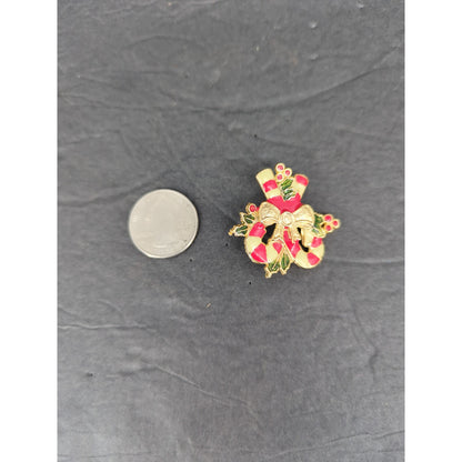 Vintage Christmas Wreath Brooch Pin Bow Candy Cane Enamel Holiday Retro