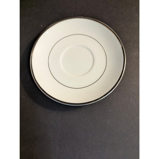 Mikasa Ultima Cameo Platinum Saucer Plate Fine China Platinum Trim HK 301