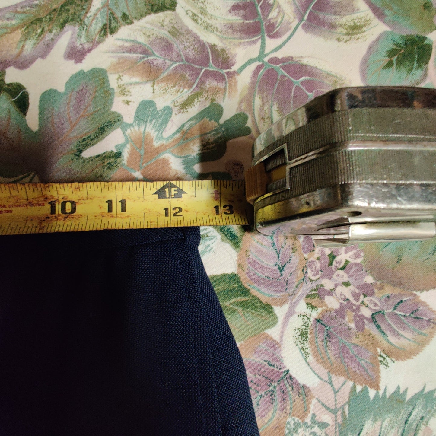 Vintage J.G. Hook Black High-Waisted A-Line Midi Pencil Skirt 6 Wiggle Academia