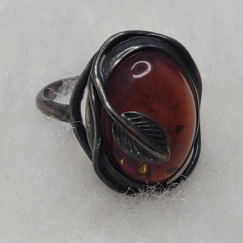 Vintage Navajo Modernist Baltic Amber & .925 Silver Ring
