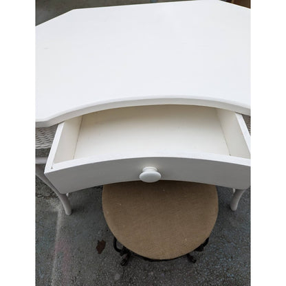 Secondhand Sandies: Antique White wicker vanity desk with stool