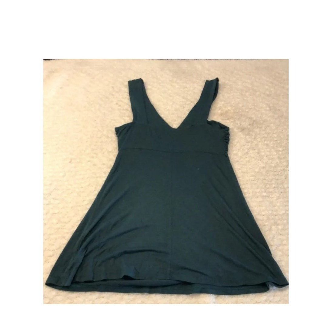 NEW Soprano Black Jeweled VNeck Beaded Sleeveless Blouse SMALL Empire