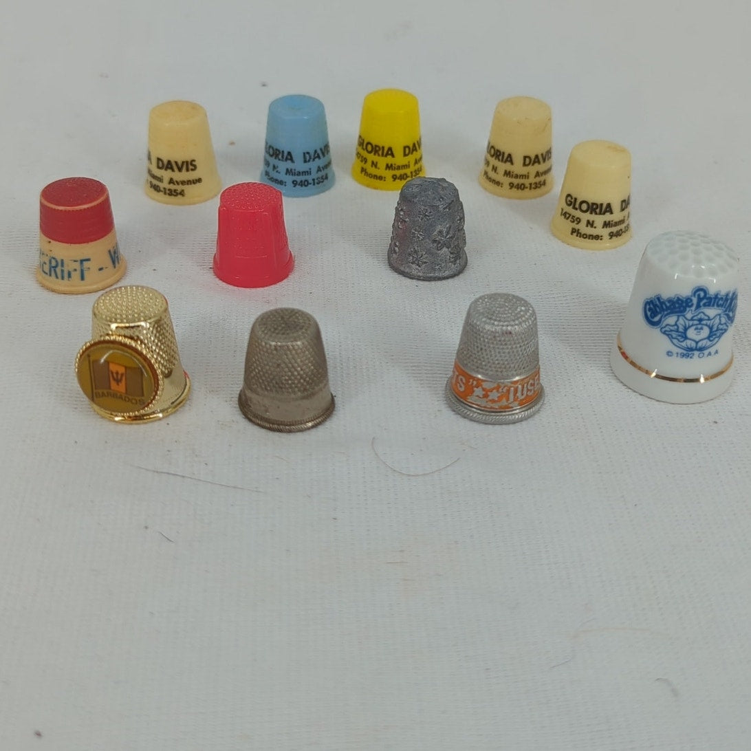 Lot of 12 Vintage And Modern Thimbles Advertising Souvenir Metal Cabbage Patch