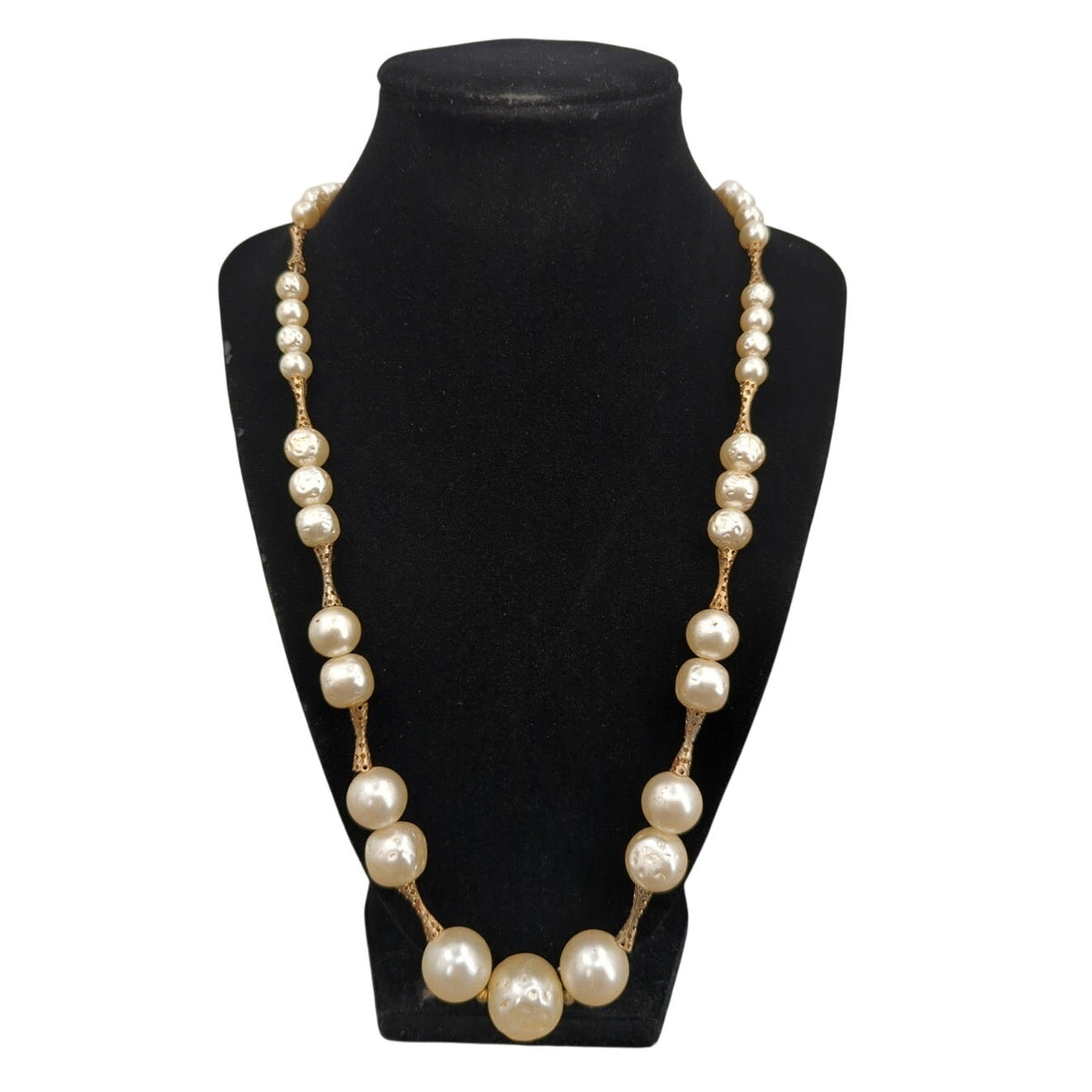 Vintage Cream Faux Pearl Graduated Station Necklace Gold-Tone 24" opera length