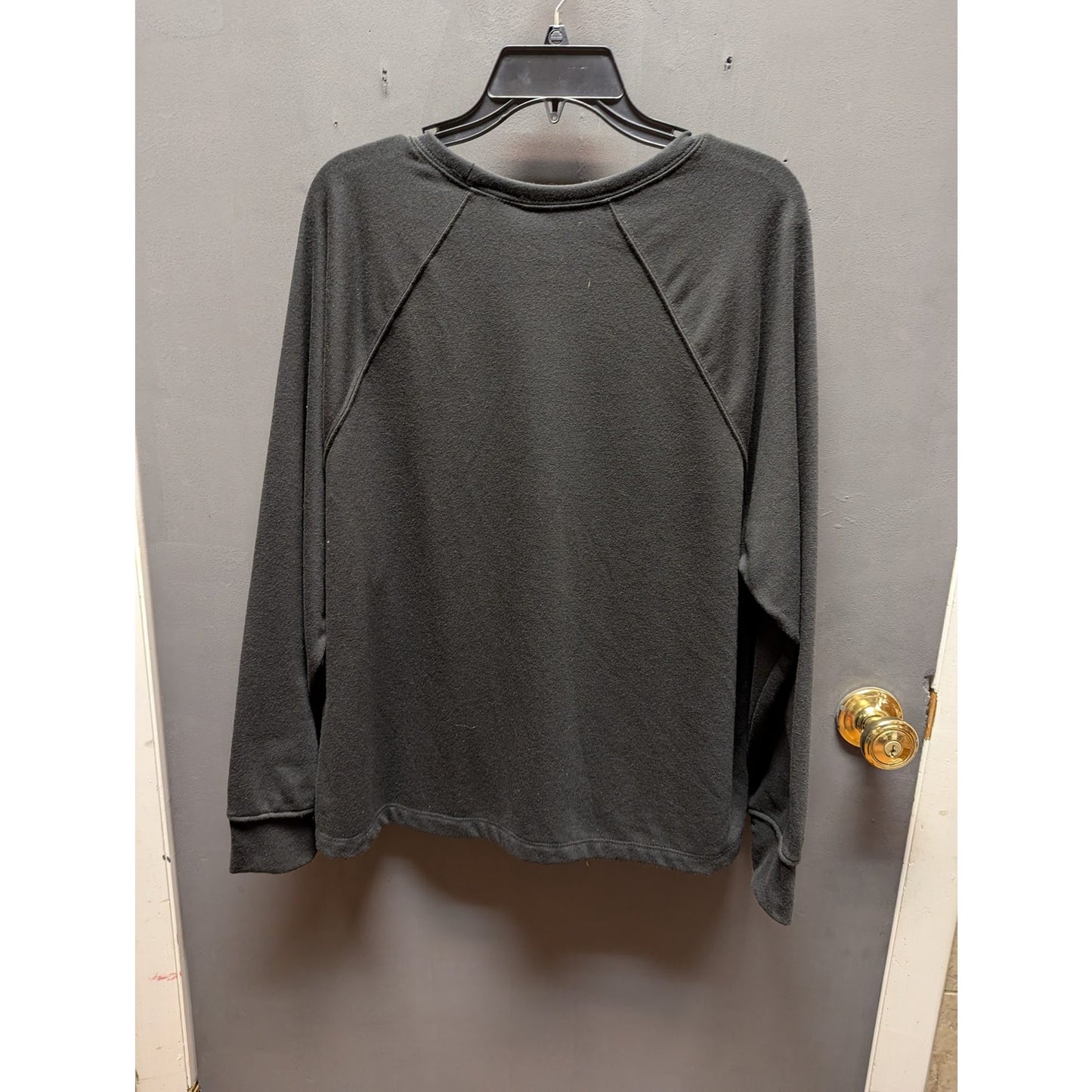 Circle X Size Womens 1X Gray long sleeve top sweatshirt NEW crew neck pullover