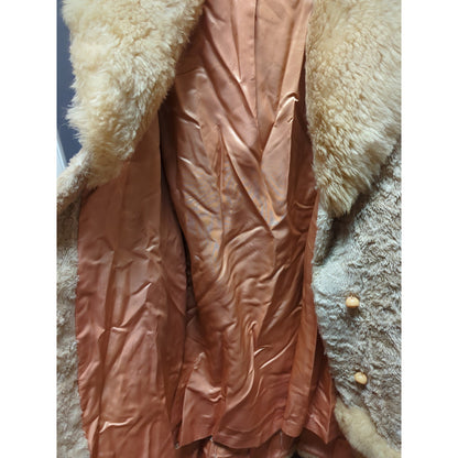 Mob Wife Luxe Sears Fashion Faux Fur Coat Cream Salmon Satin Liner