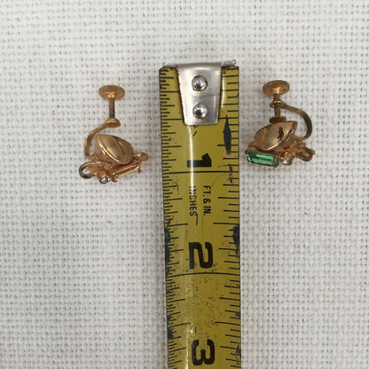 Matching art deco style brooch dangle screw back earrings goldtone faux emerald
