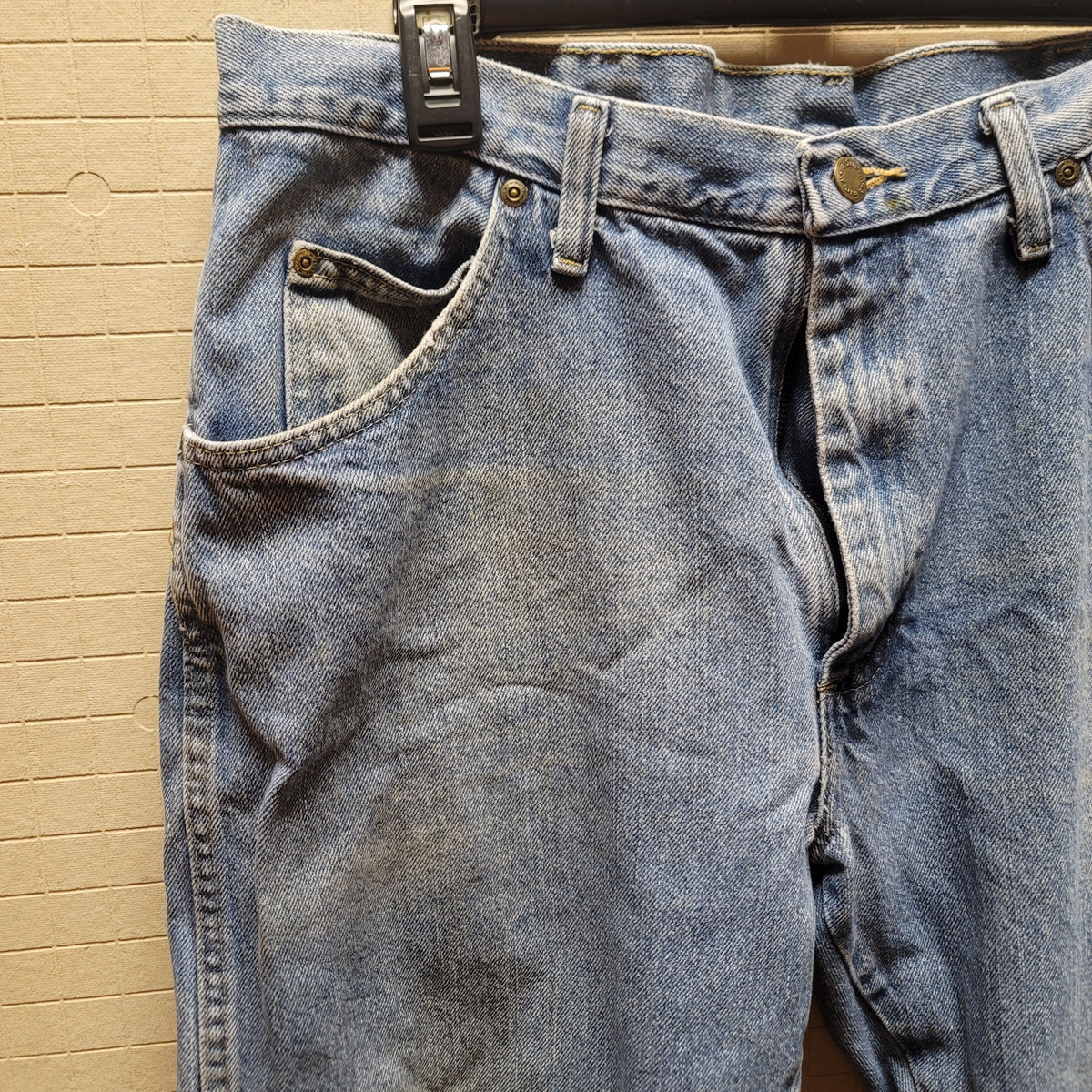 Wrangler Regular Fit Jean Size 36" x 32" well worn