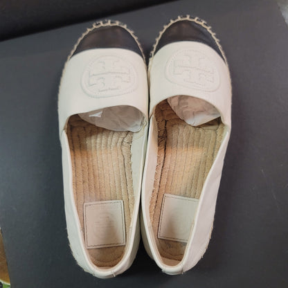 Tory Burch Size 7 black cream leather espadrilles Style 74075 Winton Flats CLASS