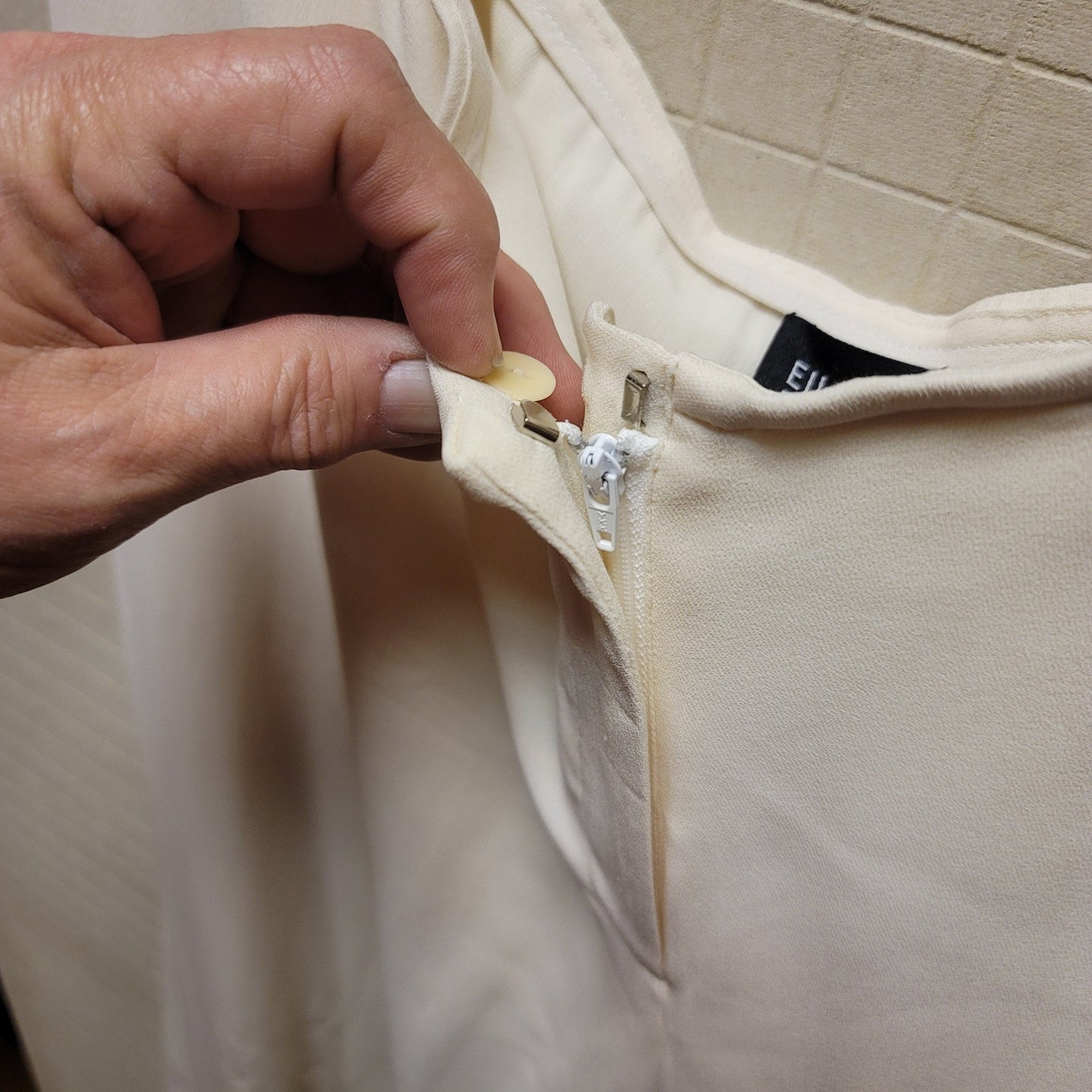 Eileen Fisher pants Womens Size XL Silk blend Slacks Trousers Button Waist Cream