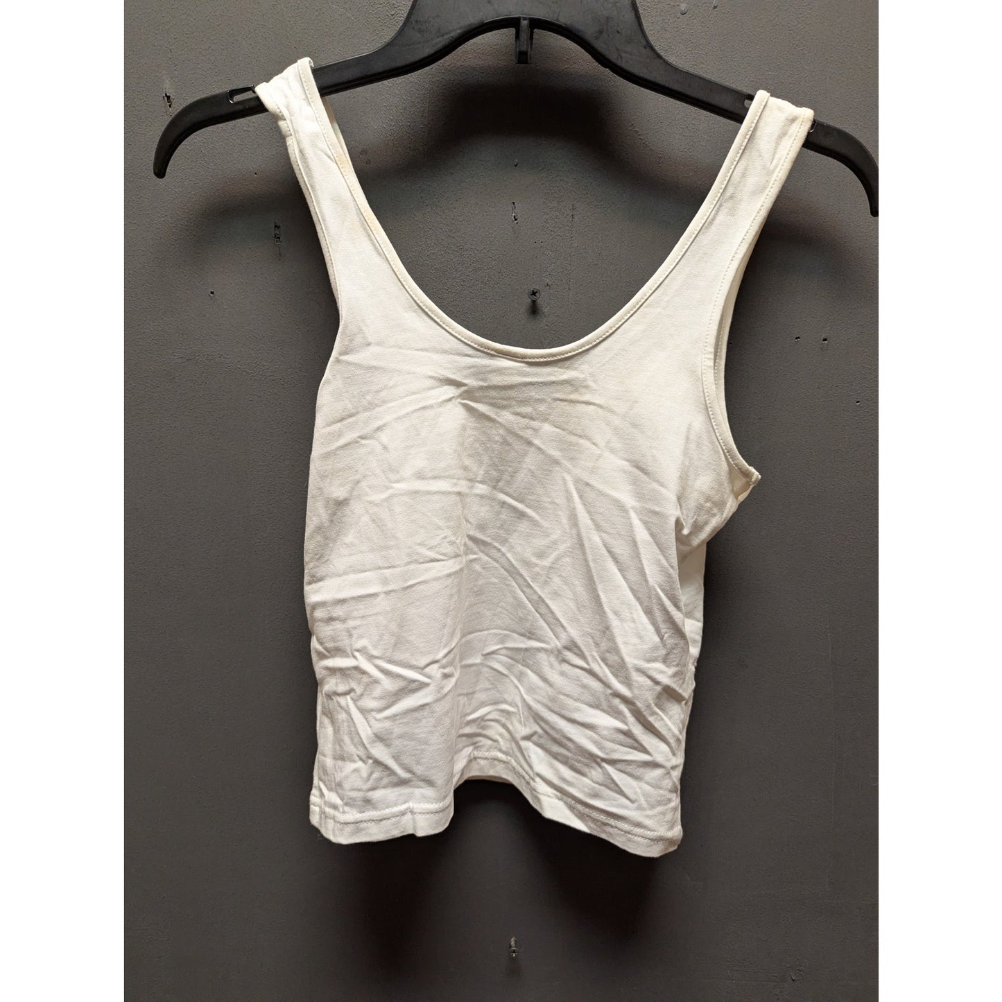 BP. White smooth Crop Sleeveless Tank Top Size Medium NWT Layering Casual