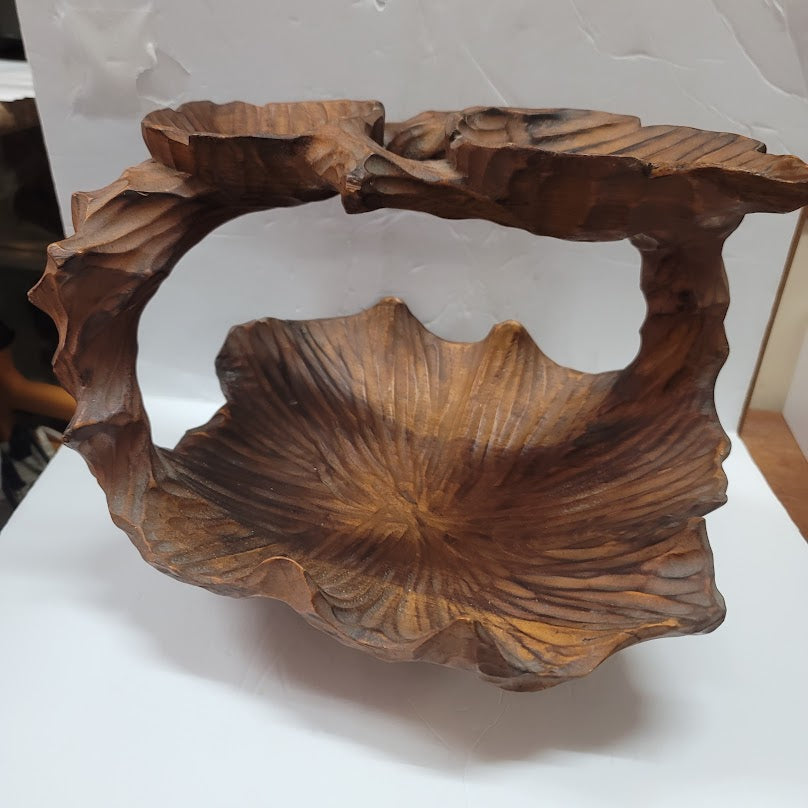 Vintage Hand Carved Burl Wood Rustic Leaf Shaped Basket W/ Handle MCM Brutalist