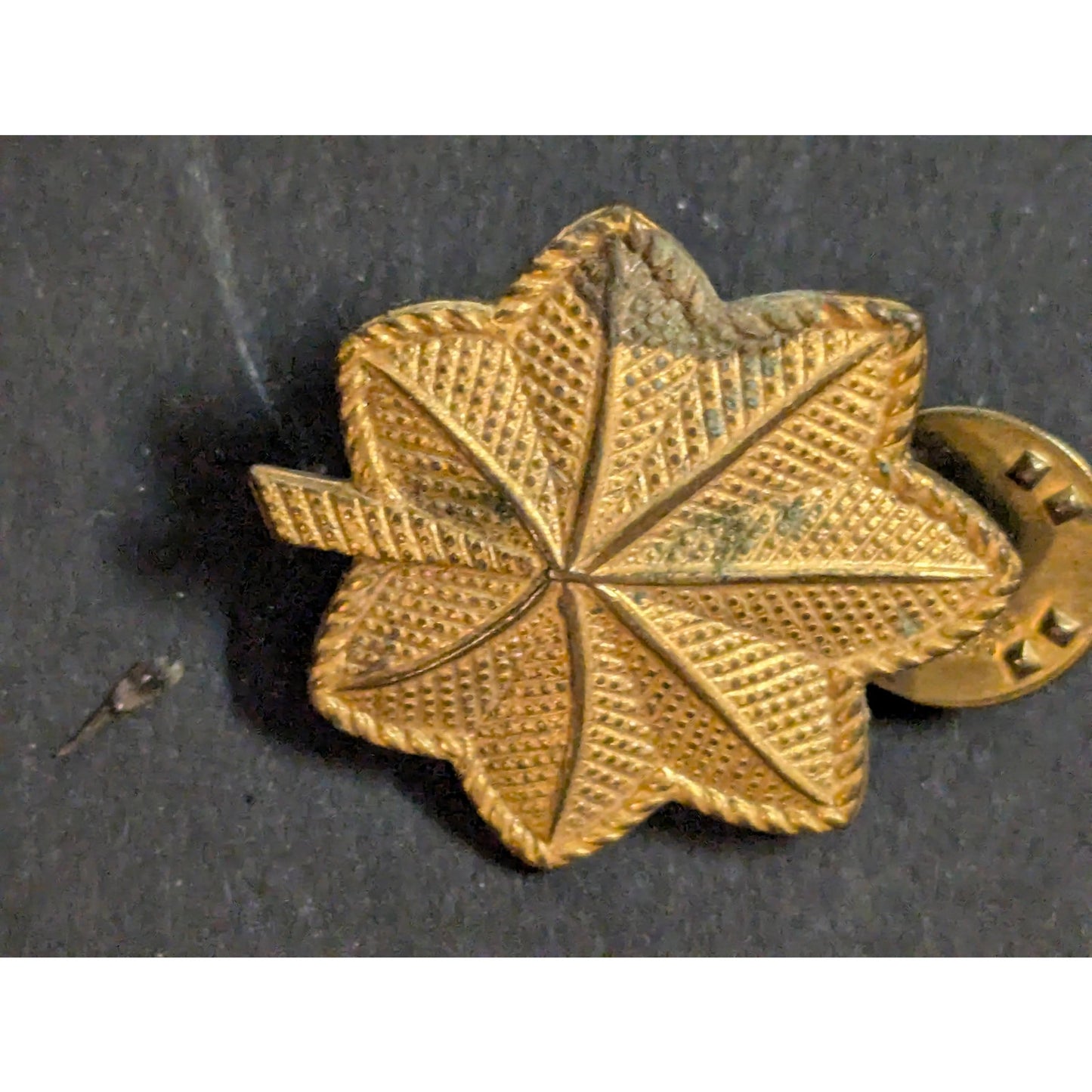 Vintage Vanguard Gold Oak Leaf Rank Insignia Pin US Military Major LCDR