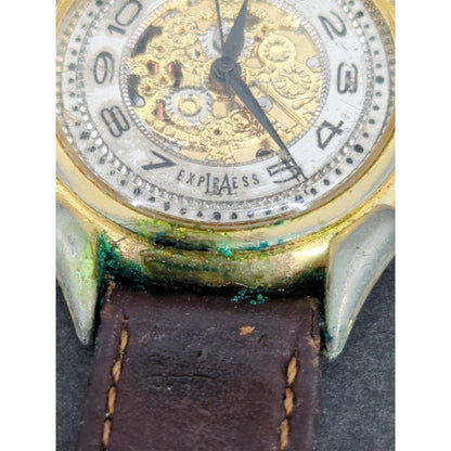 Vintage LA Express 33mm watch goldtone genuine leather watch Untested