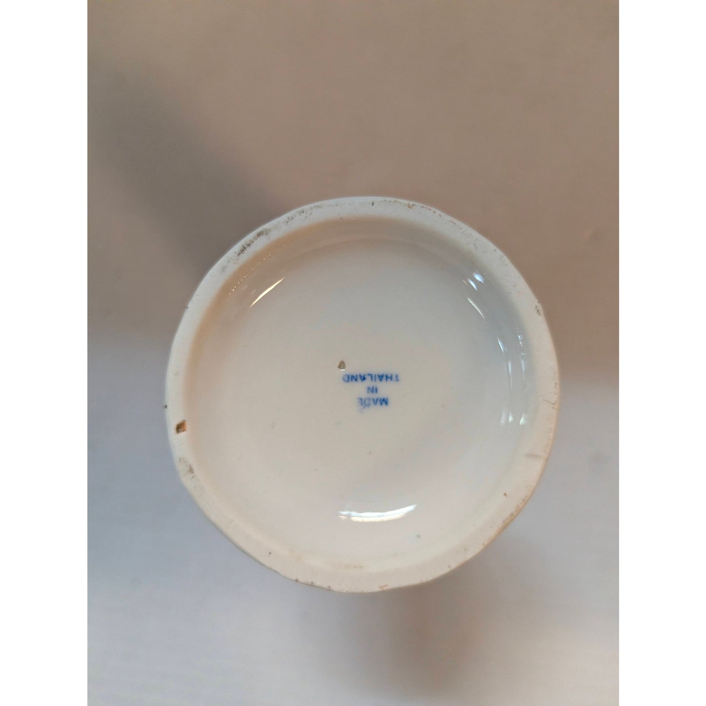 Vintage Blue and White Porcelain Flared Scalloped Trumpet Vase Thailand 6.25"