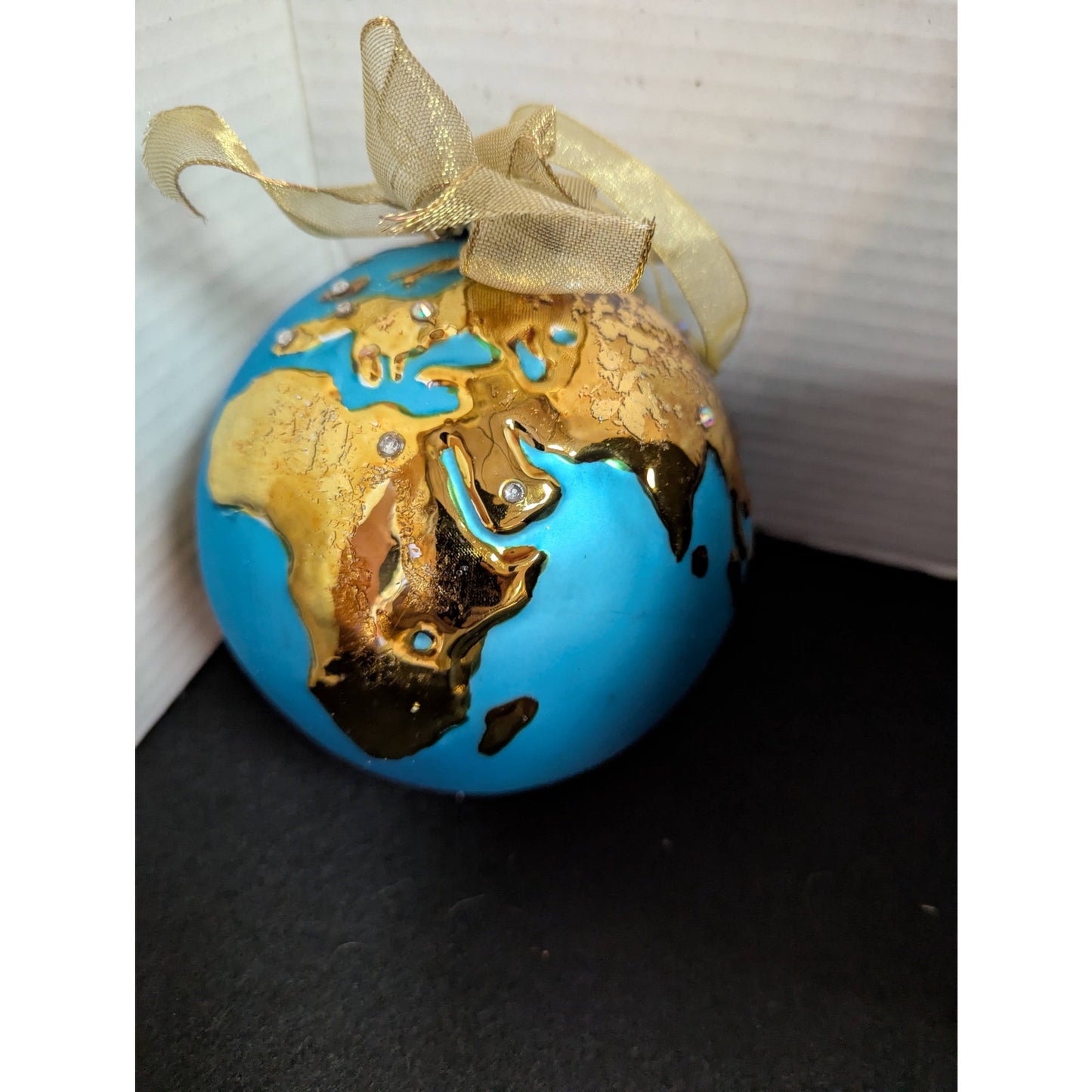 Vintage 2011 Peace Globe Glass Christmas Ornament Gold Foil World Map Satin Box