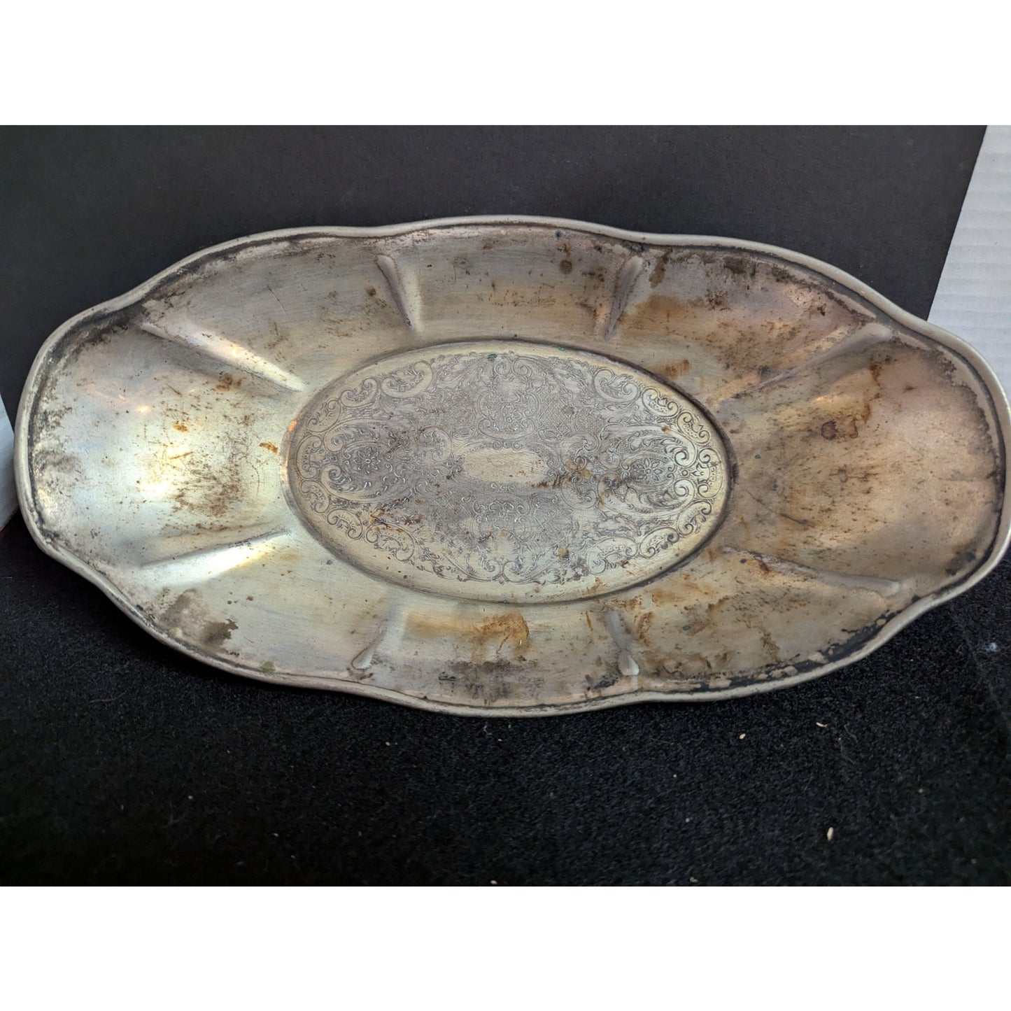 Vintage National Silver Co. Ornate Chased Oval Silverplate Tray