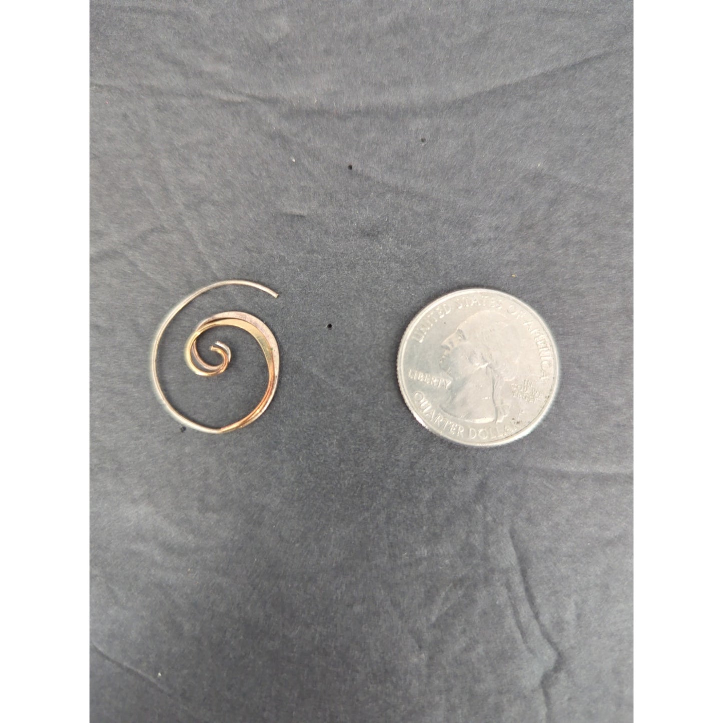Vintage Gold Tone Wire Spiral Swirl Stud Earrings Pierced Minimalist Boho Chic