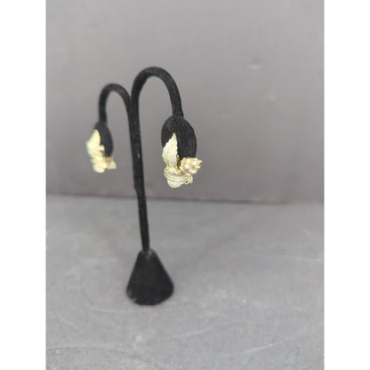 Vintage Gold Tone Textured Wheat Sheaf Leaf Brooch Pin Floral Jewelry