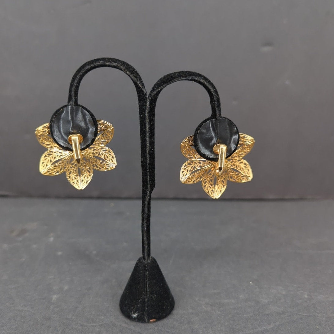 Vintage Gold Tone Filigree Floral AB Rhinestone Clip On Earrings Boho