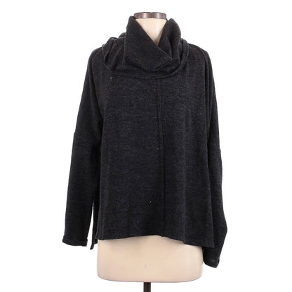 Status by Chenault Turtleneck Sweater Size Small black heathered soft Oversized
