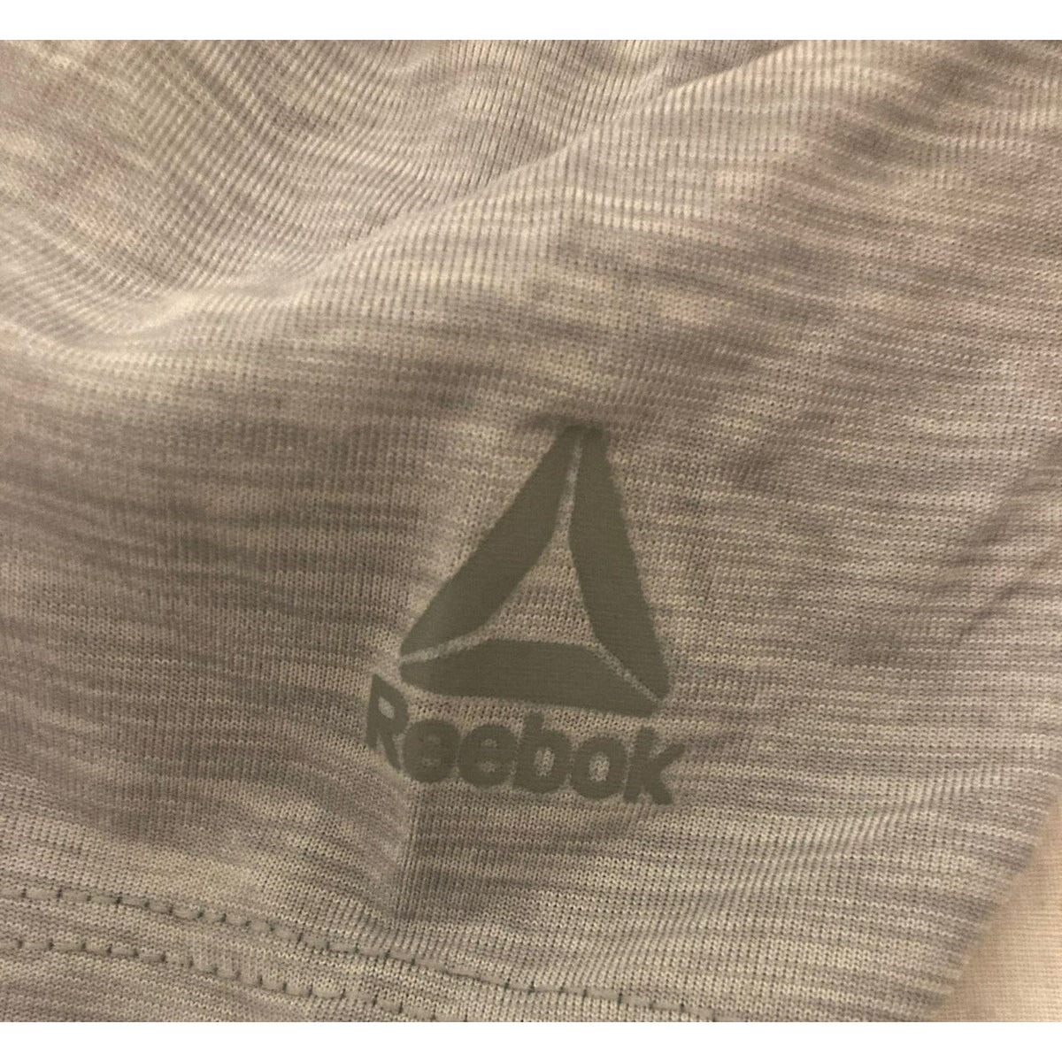 Reebok Girls "Love More Than Ever" Graphic Tee Size X-Large Spacedye Gray NWT