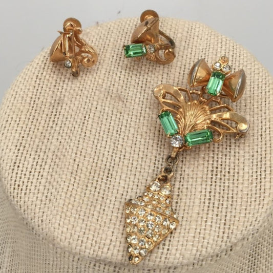 Matching art deco style brooch dangle screw back earrings goldtone faux emerald