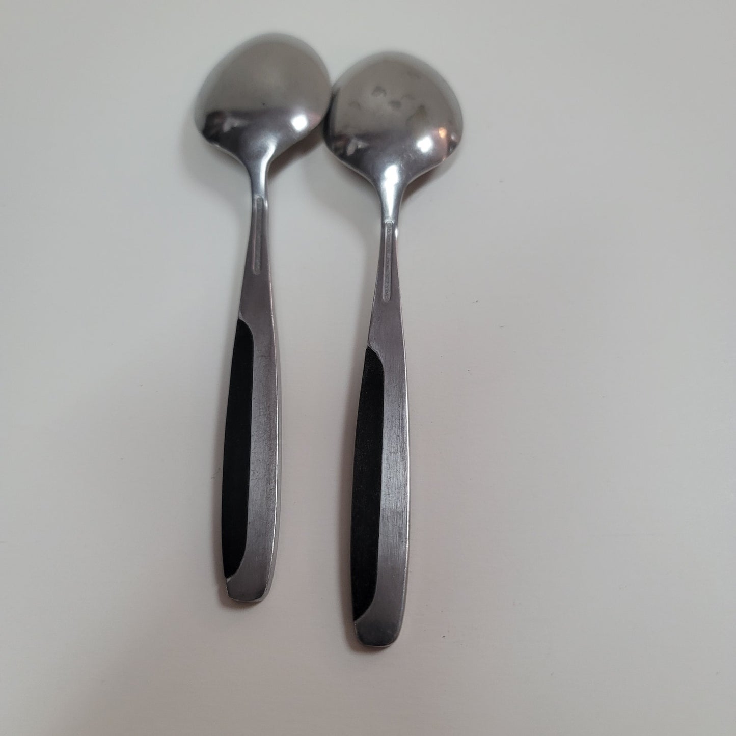 2 Stainless Soup SPOONS Stanley Roberts Japan NITE AND DAY pattern silver black