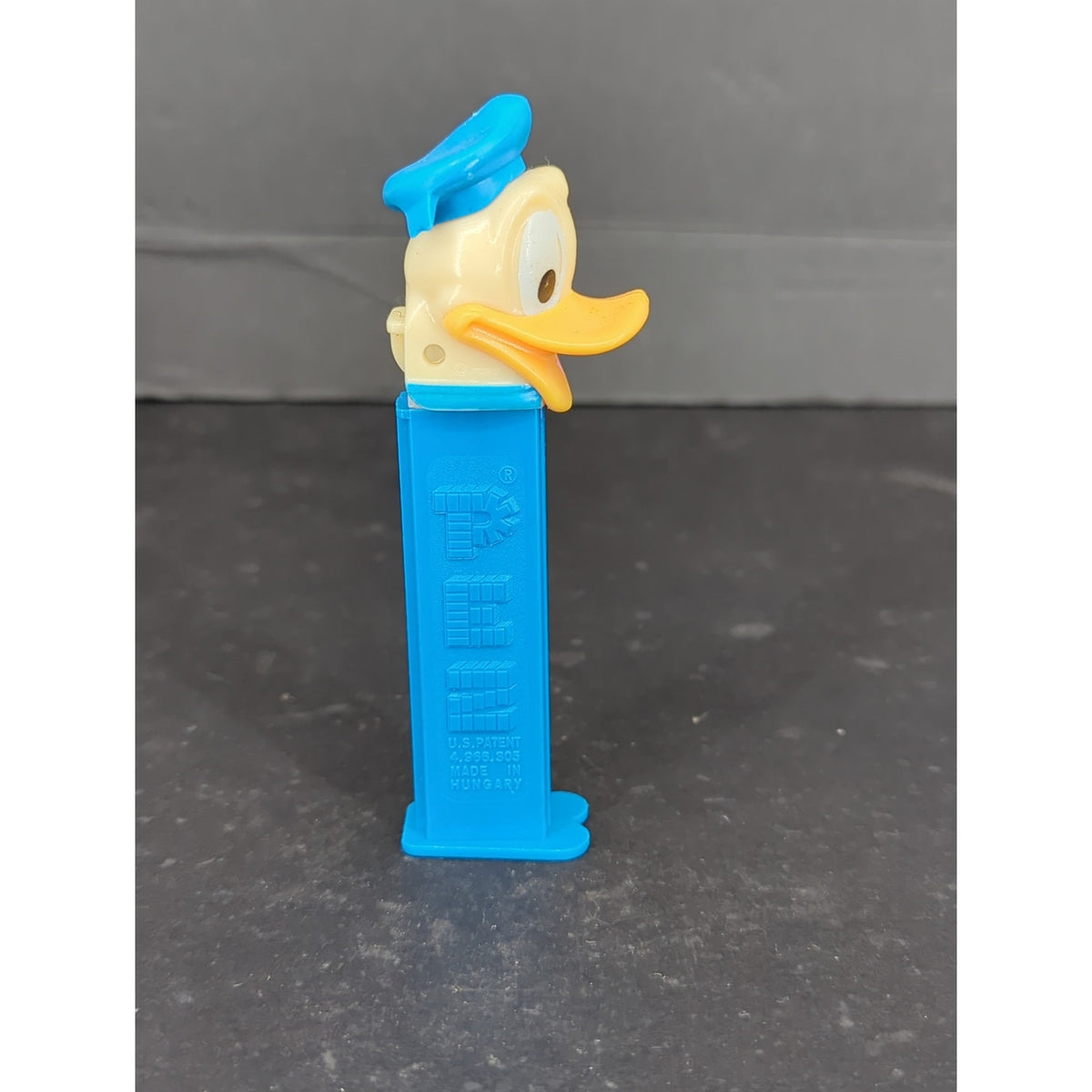 Vintage Donald Duck Pez Dispenser Disney Collectible