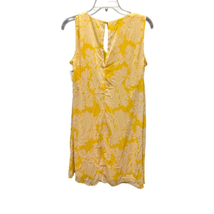 Calvin Klein Size 4 yellow floral sleeveless dress Knee length summer spring