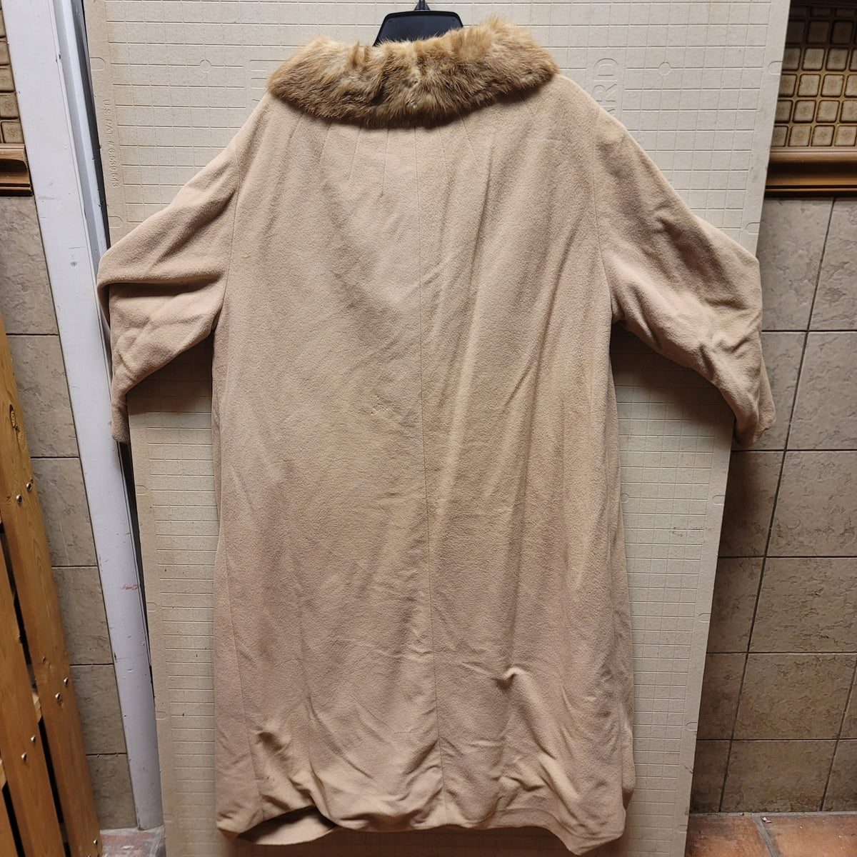 Kashmiracle Faux Cashmere Vintage wool coat Faux Fur Collar Tan Camel 1950s Med