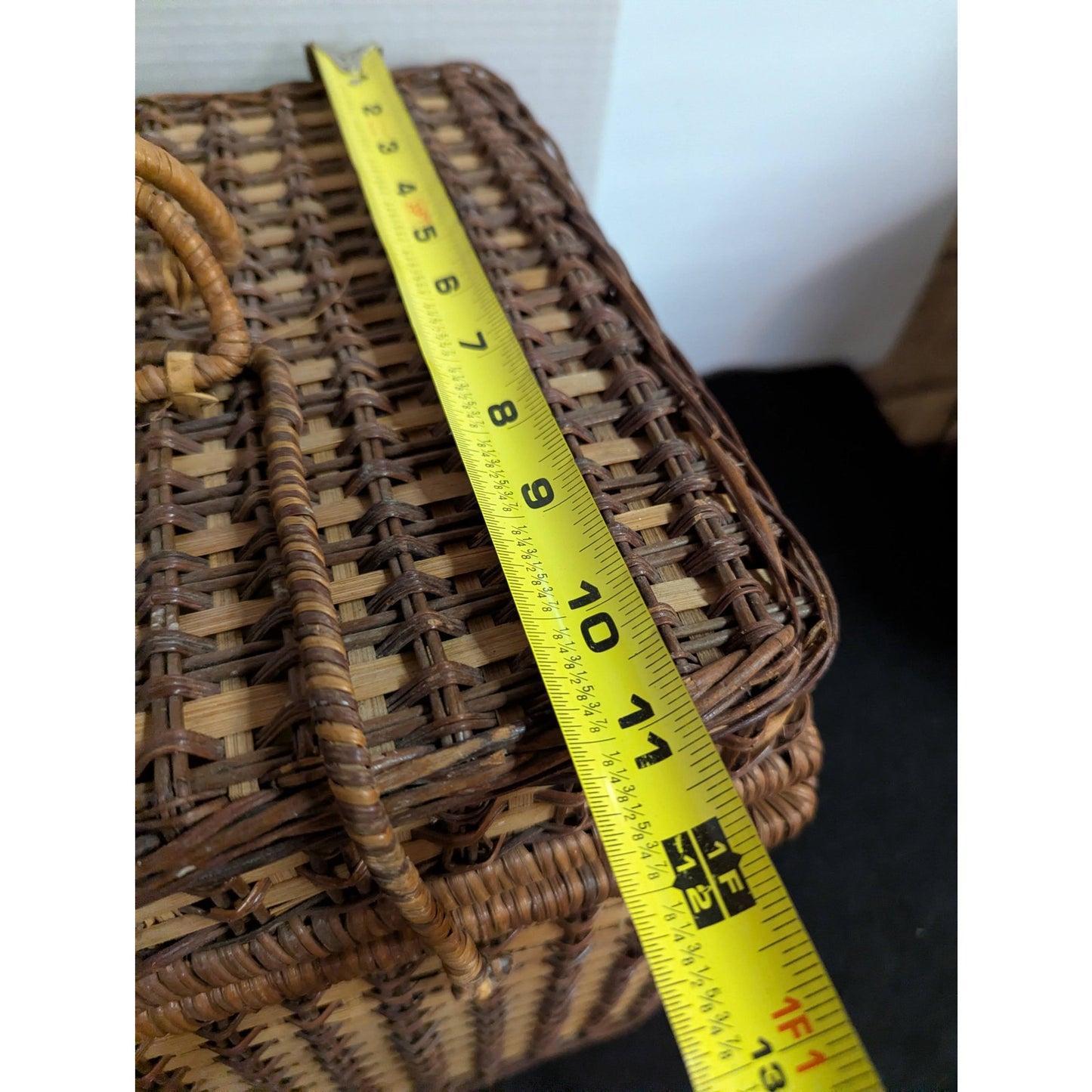 Vintage Woven Rattan Picnic Basket with Plastic Tableware Set
