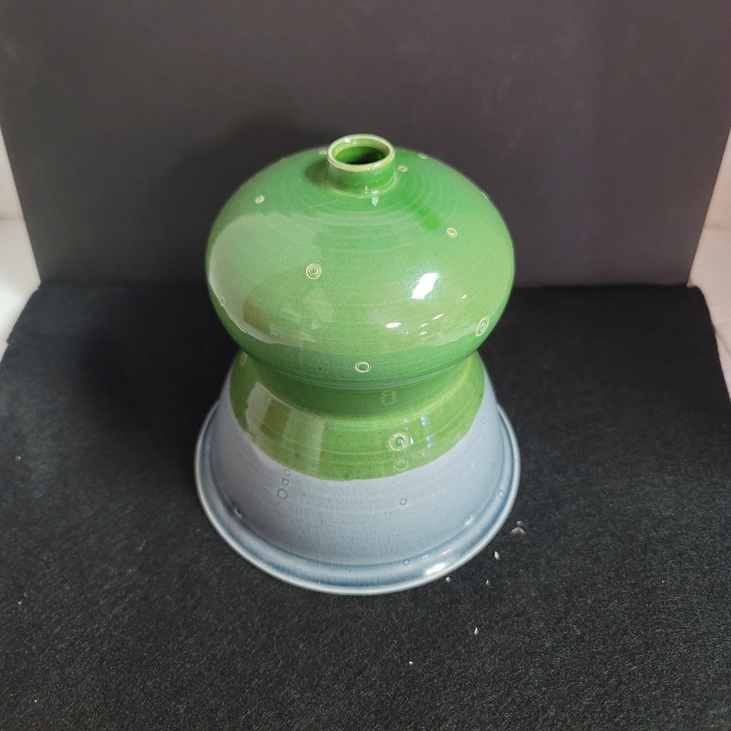 Art pottery ceramic vase Blue green two tone glaze incised circles chop Bottom