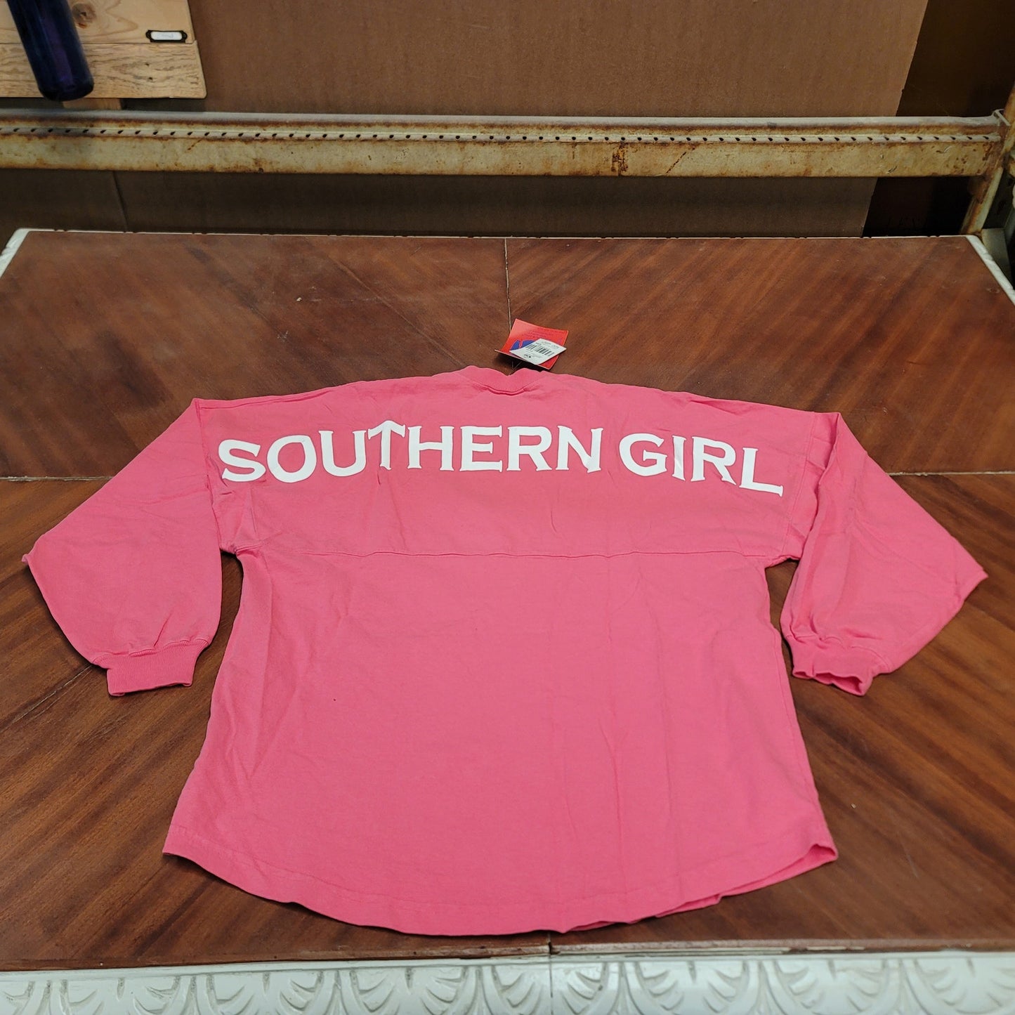 Spirit NEW Pink long Sleeve Round hem SMALL T-shirt Spellout  back SOUTHERN GIRL