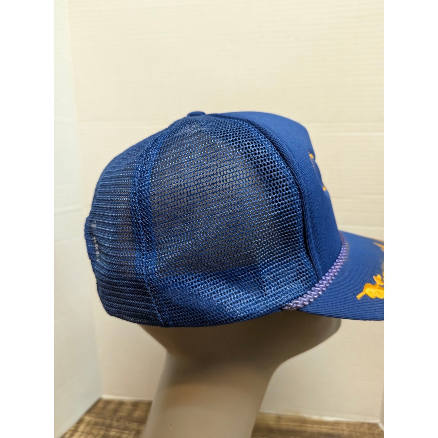 Vintage Quantum Fishing Tackle Blue Mesh Trucker Snapback Hat Retro Y2K
