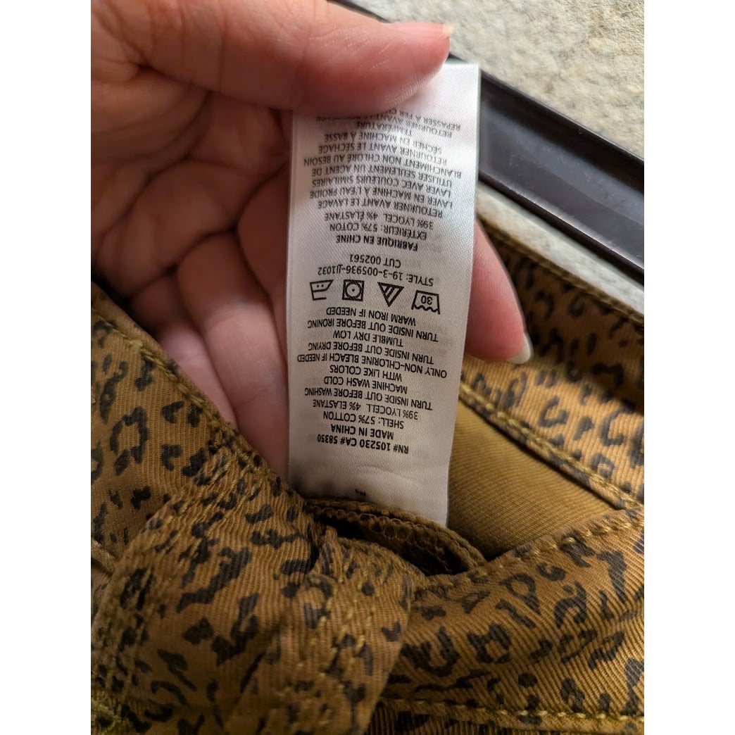 Joie $248 Park Cheetah Print Skinny Cropped Cargo Jeans Size 24