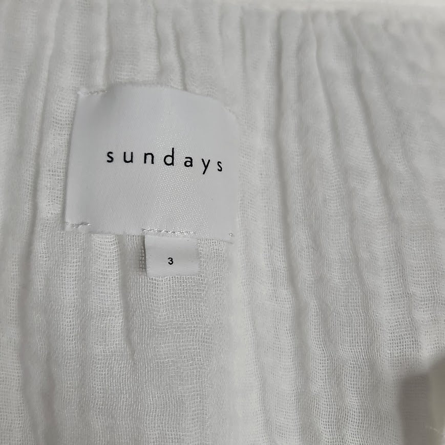 Sundays Size 3 White textured Button Up Cotton Long Sleeve V Neck Top Blouse