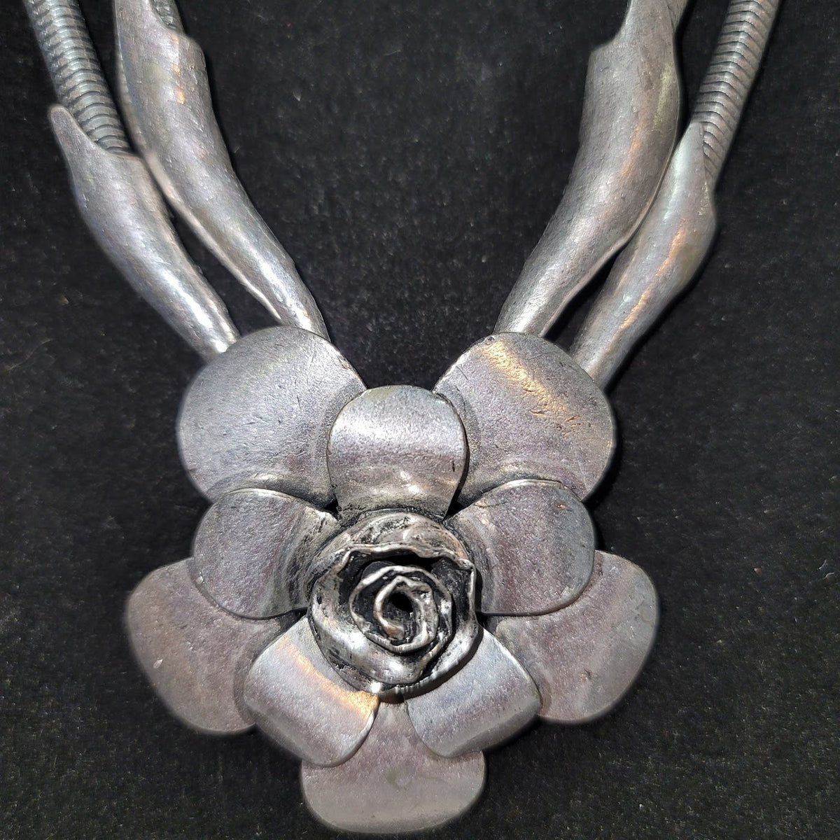 Heavy Metal Silvertone Necklace Flower Single into Double Strand Statement Pc.