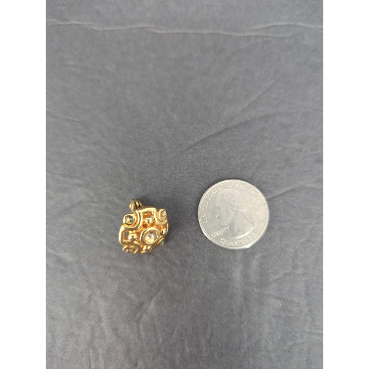 Vintage Monet Gold Tone Swirl Button Clip On Earrings Retro Classic MCM Button