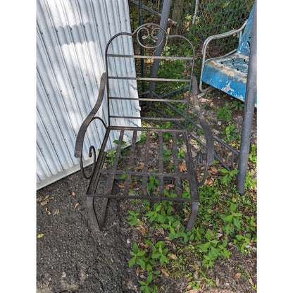 SECONDHAND SANDIES: outdoor patio metal chair bounce rocker