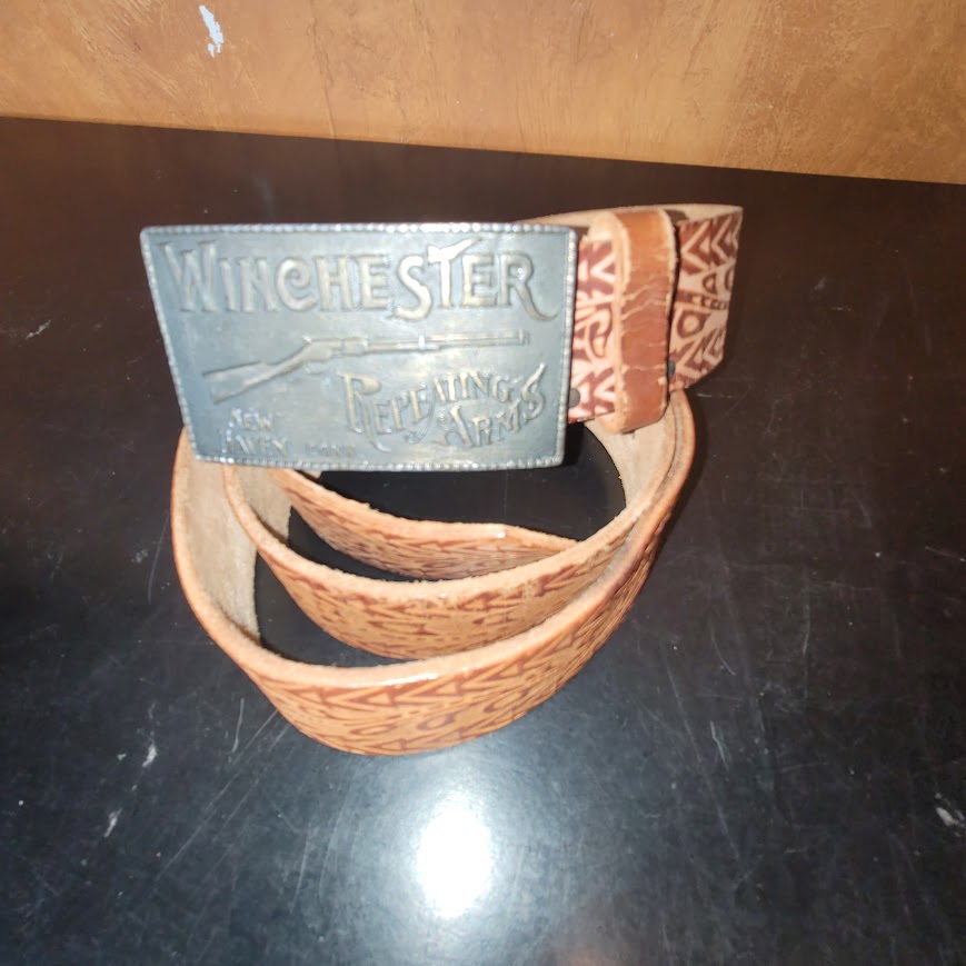 Vintage embossed Tooled leather Winchester Repeating Arms Rifle buckle Size XL