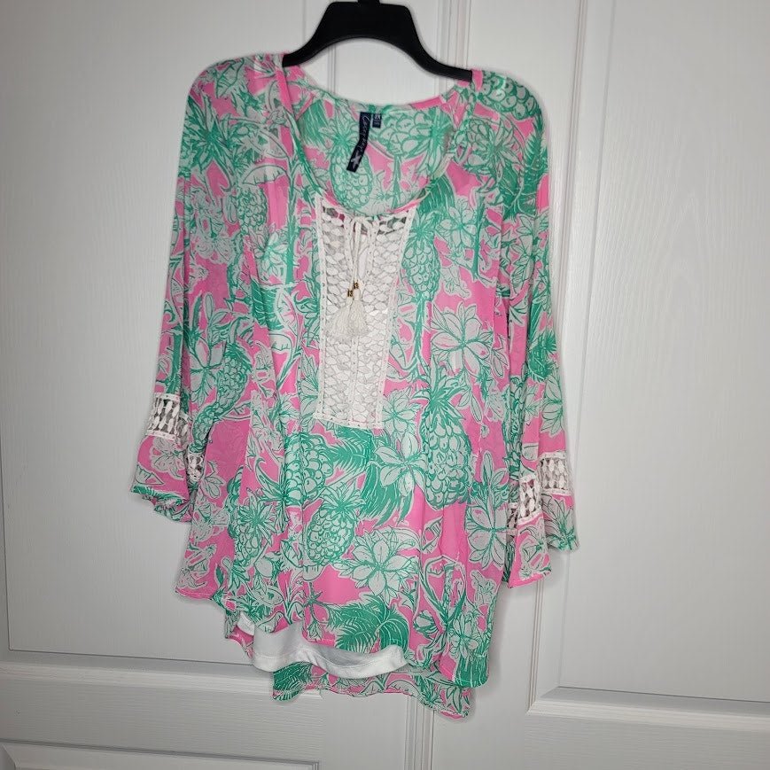 Casey Key Pink & Green Pineapple Lace Bell Sleeve Hi-low Chiffon Blouse XX-Large