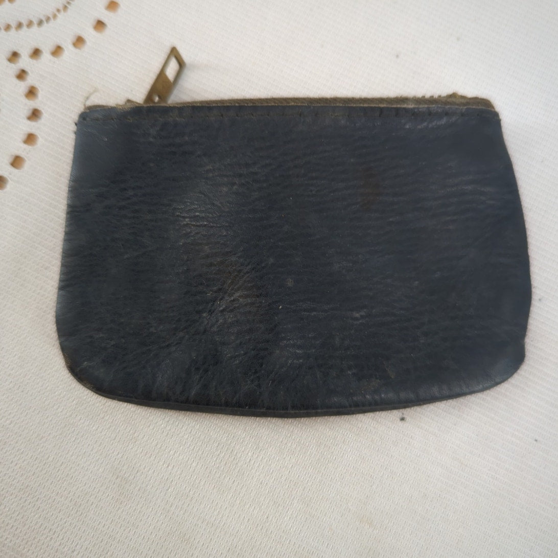 Vintage pebbled leather coin pouch metal zipper 1960s