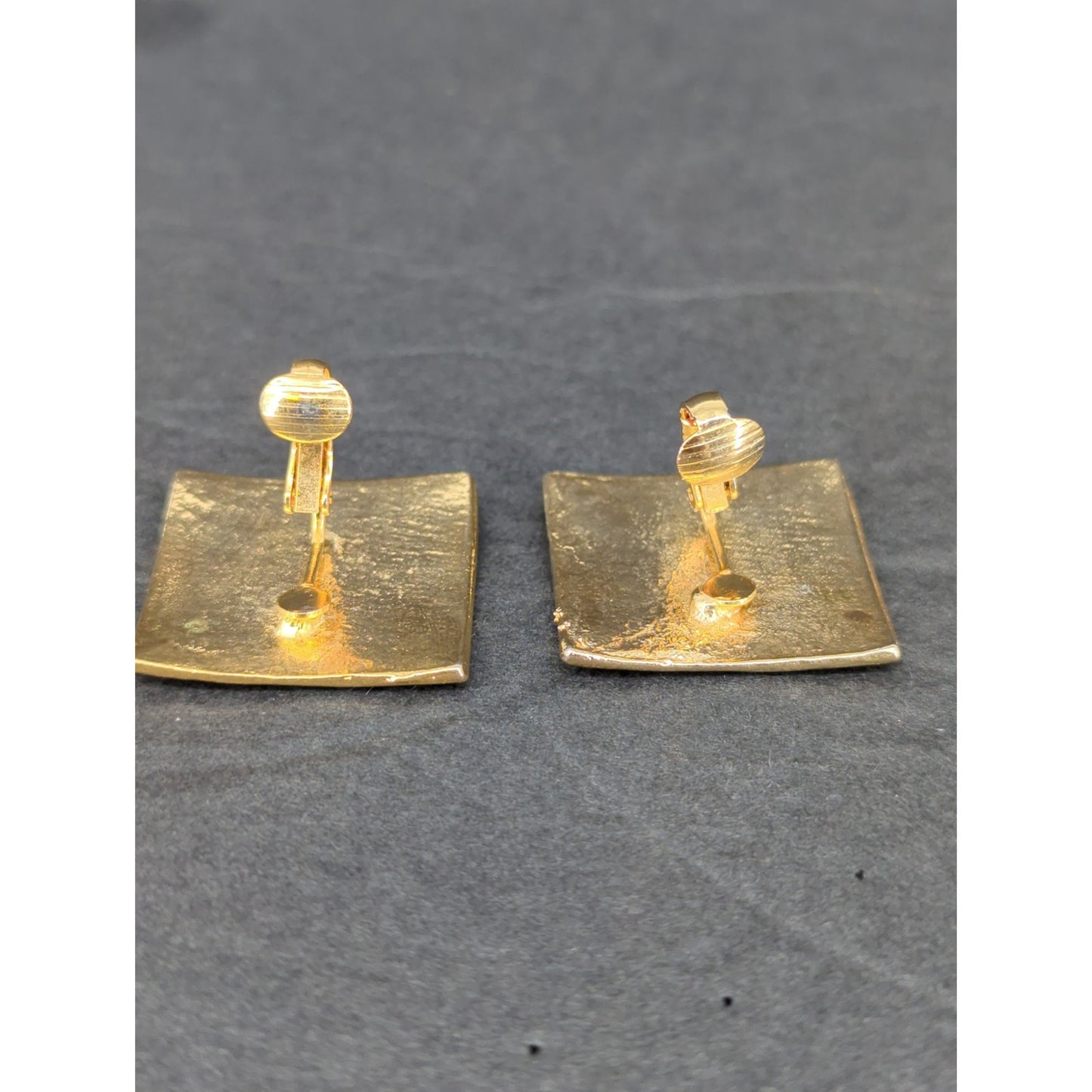 Vintage Pink Red Enamel Square Clip On Earrings Gold Tone Geometric Retro 1980s