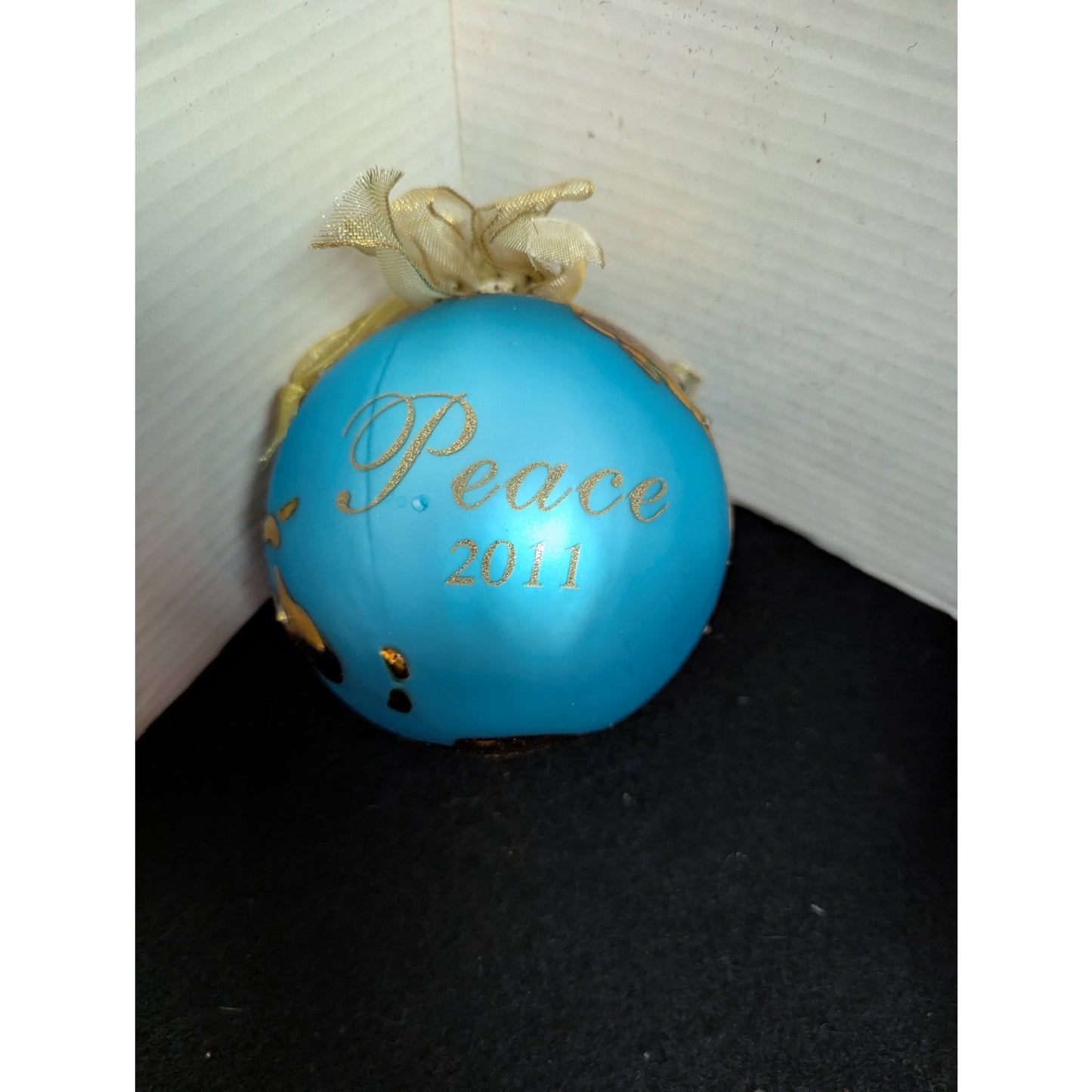 Vintage 2011 Peace Globe Glass Christmas Ornament Gold Foil World Map Satin Box