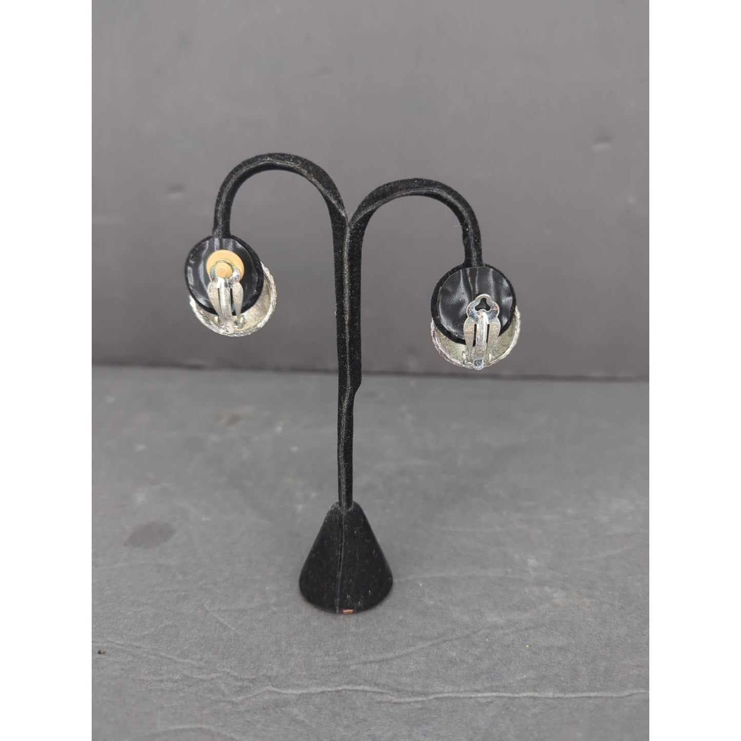 Vintage Silvertone Textured Round Knot Earrings Retro Costume Jewelry